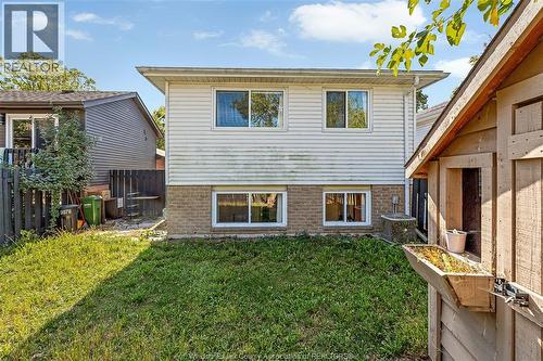 9978 Forest Glade Court Unit# 5, Windsor, ON - Outdoor With Exterior