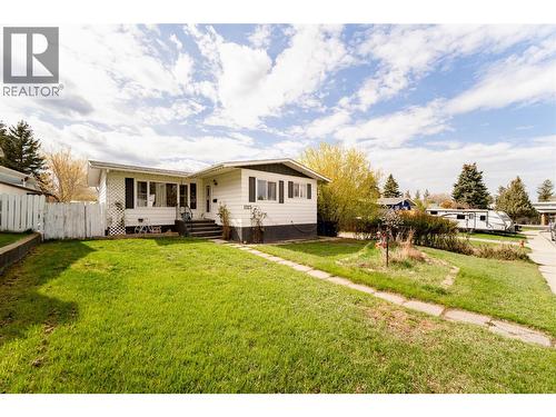 1213 10th Avenue S  Cranbrook, BC V1C 2N7