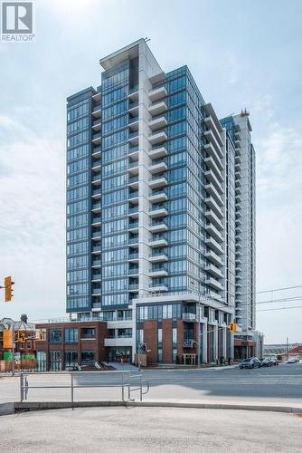 1704 - 15 WELLINGTON STREET  Kitchener, ON N2G 0E4