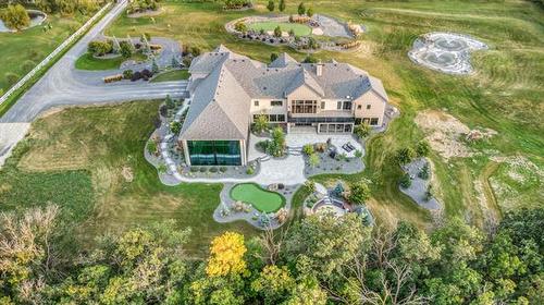 815 Fraser Rd, Winnipeg, MB 