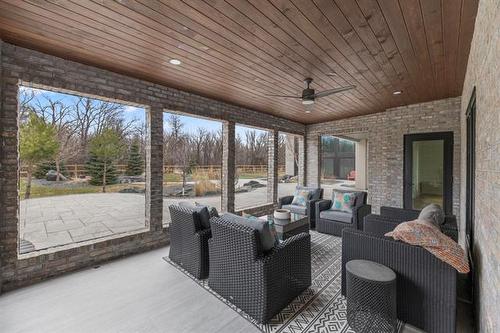 815 Fraser Rd, Winnipeg, MB 