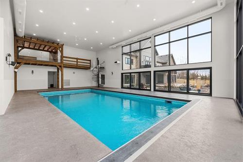 815 Fraser Rd, Winnipeg, MB 