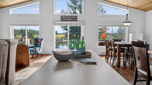 398 Currie Road, Baynes Lake, BC - Indoor Photo Showing Other Room