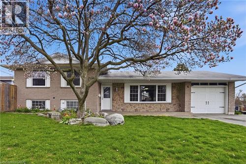 4 Clifton Downs Road, Hamilton, ON - Outdoor
