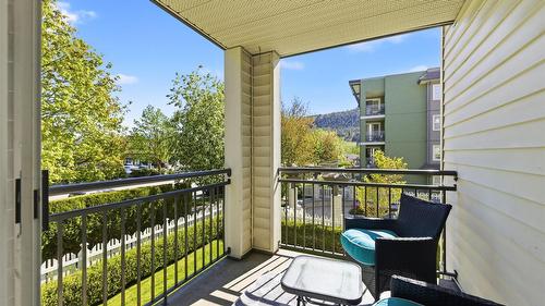 214-547 Yates Road, Kelowna, BC - Outdoor With Exterior