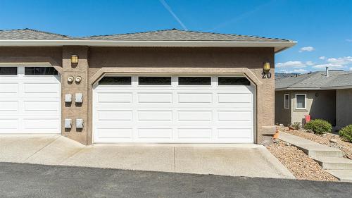 20-255 PEMBERTON Terrace  Kamloops, BC V2C 6R2