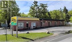 47 RIVER Road E Wasaga Beach, ON L9Z 2L1