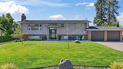 905 Rumney Road  West Kelowna, BC V1Z 1H8