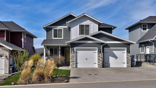 1559 EMERALD Drive  Kamloops, BC V2E 0C4