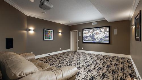 4326- 4330 Bedford Lane, Kelowna, BC - Indoor