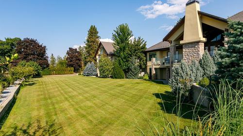 4326- 4330 Bedford Lane, Kelowna, BC - Outdoor