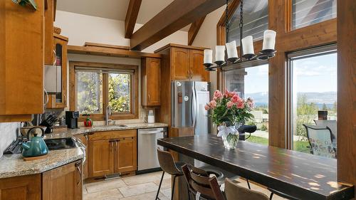 4326- 4330 Bedford Lane, Kelowna, BC - Indoor Photo Showing Other Room