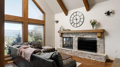 4326- 4330 Bedford Lane, Kelowna, BC - Indoor Photo Showing Living Room With Fireplace