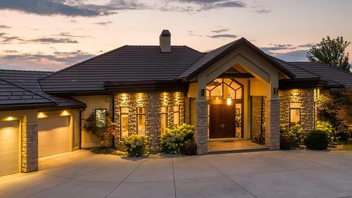 4326- 4330 Bedford Lane, Kelowna, BC - Outdoor