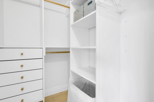 Closet - 223 Ch. De Cortina, Piedmont, QC - Indoor