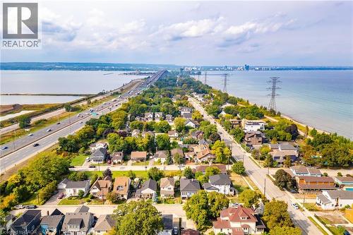 11 Knapmans Drive, Hamilton, ON 