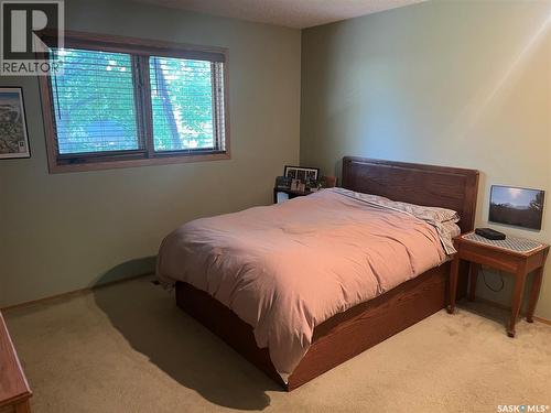 2930 More Crescent E, Regina, SK - Indoor Photo Showing Bedroom