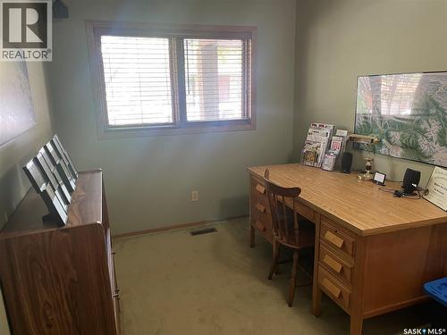 2930 More Crescent E, Regina, SK - Indoor