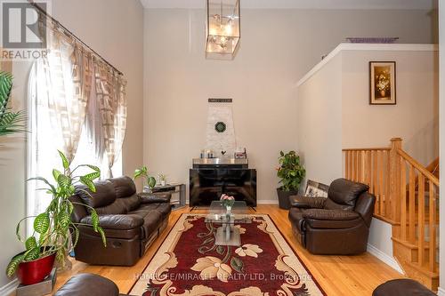 547 Wansbrough Way, Shelburne, ON - Indoor Photo Showing Other Room