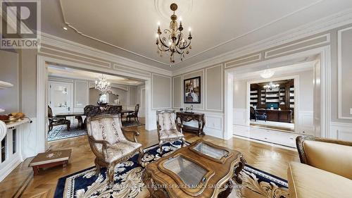 9 Fifeshire Road, Toronto, ON 