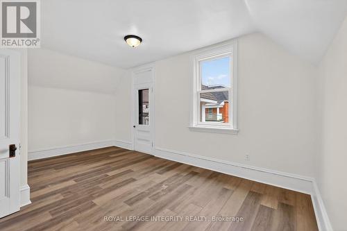 56 Grosvenor Avenue, Ottawa, ON - Indoor Photo Showing Other Room