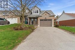 1342 EAGLE CRESCENT  Peterborough (Monaghan Ward 2), ON K9K 2K7