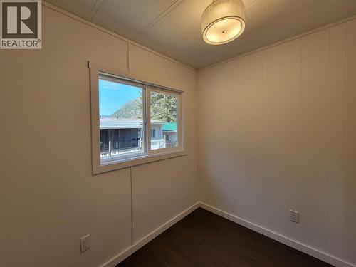 1514 Highway 3A Unit# 3, Keremeos, BC 