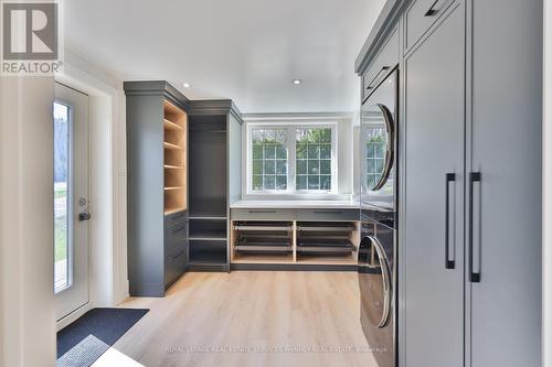 1340 Contour Drive, Mississauga, ON - Indoor
