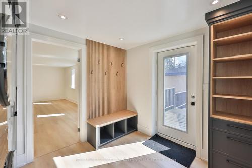 1340 Contour Drive, Mississauga, ON - Indoor Photo Showing Other Room