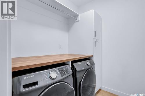 230 Greyeyes-Steele Way, Saskatoon, SK - Indoor Photo Showing Laundry Room