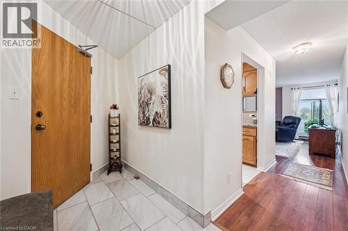 8 Christopher Court Unit# 507, Guelph, ON - Indoor Photo Showing Other Room