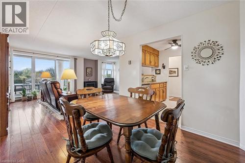 8 Christopher Court Unit# 507, Guelph, ON - Indoor Photo Showing Dining Room