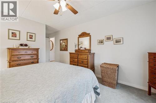 8 Christopher Court Unit# 507, Guelph, ON - Indoor Photo Showing Bedroom