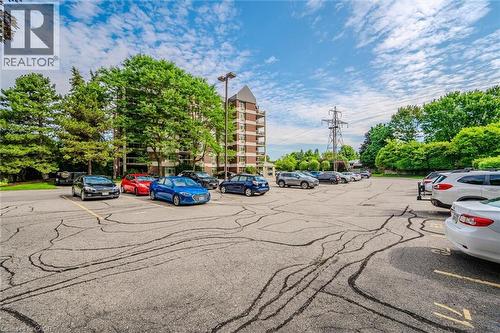 8 Christopher Court Unit# 507, Guelph, ON - Outdoor