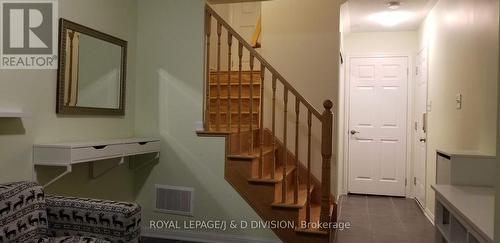 52 Ayers Crescent, Toronto, ON - Indoor Photo Showing Other Room