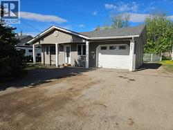 5237 42 Street NE Chetwynd, BC V0C 1J0