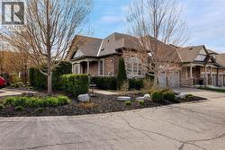 3353 LIPTAY Avenue Unit# 26  Oakville, ON L6M 0M6