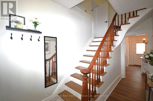 92 Adam Street, Cambridge, ON - Indoor Photo Showing Other Room