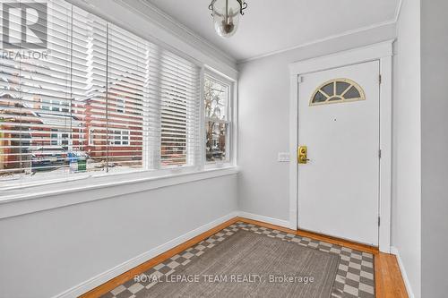 12 Lewis Street, Ottawa, ON - Indoor Photo Showing Other Room
