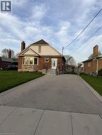 37 LOWER HORNING Road Hamilton, ON L8S 3E9
