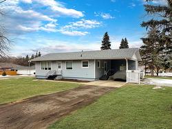 416 George Street Wawanesa, MB R0K 2G0