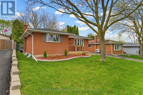 24 Hillmount Street, Waterloo, ON - Outdoor