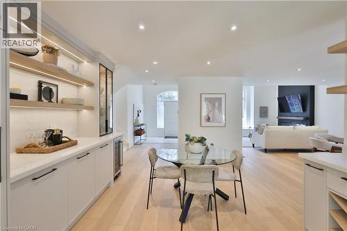 1340 Contour Drive, Mississauga, ON - Indoor
