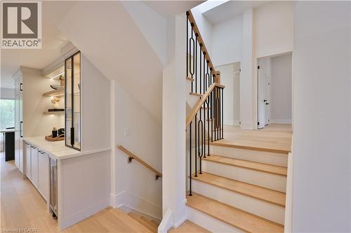 1340 Contour Drive, Mississauga, ON - Indoor Photo Showing Other Room