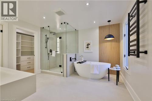 1340 Contour Drive, Mississauga, ON - Indoor Photo Showing Bathroom