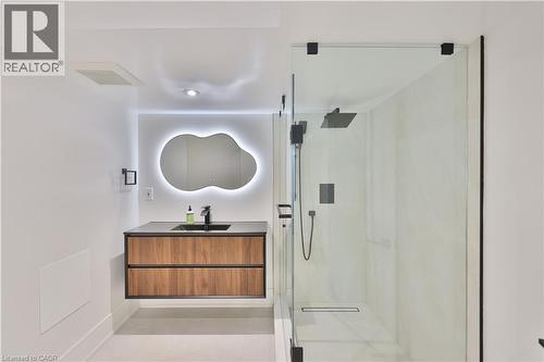 1340 Contour Drive, Mississauga, ON - Indoor