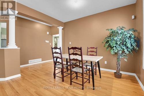 162 Redcliff Avenue, Ottawa, ON - Indoor Photo Showing Dining Room