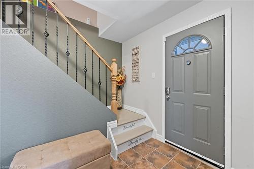 107 Billington Crescent, Hamilton, ON - Indoor Photo Showing Other Room