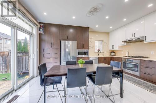 30 Streamline Drive, Brampton, ON - Indoor