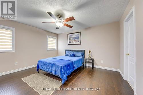 30 Streamline Drive, Brampton, ON - Indoor Photo Showing Bedroom
